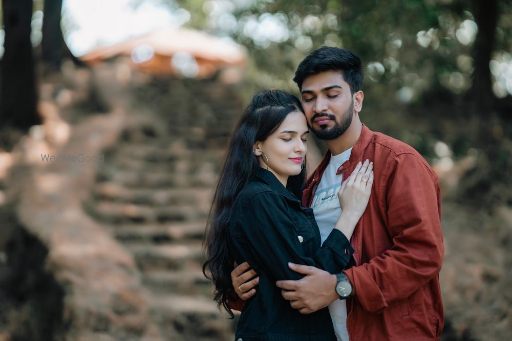 Photo From Prewedding Prashant & Gayatri - By Krew Studio