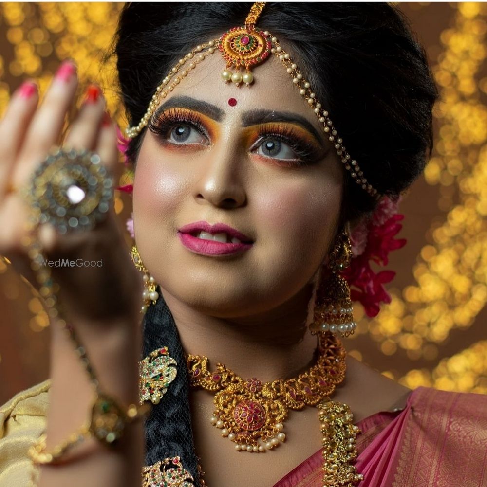 Photo From Bridal Makeup - By Snigdha Beauty Studio & Academy