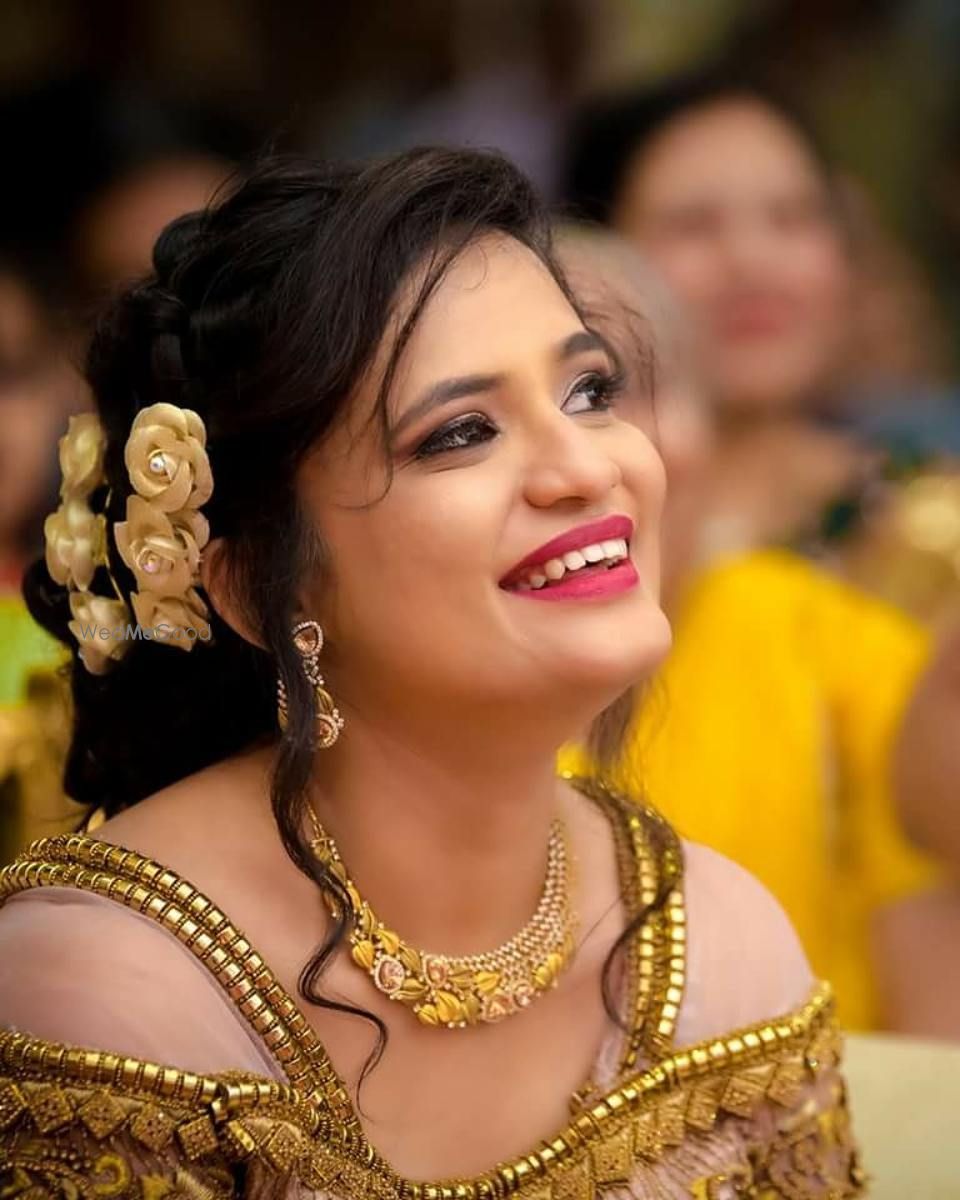 Photo From Pooja engagement - By Parul Khattar Makeup Artist