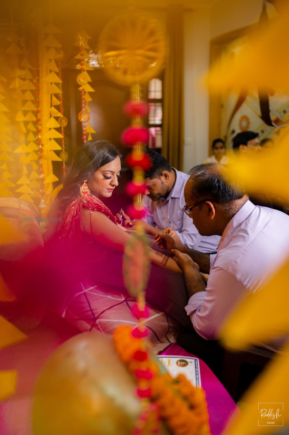 Photo From Isha & Akshay's Mehndi - By Raddish Films