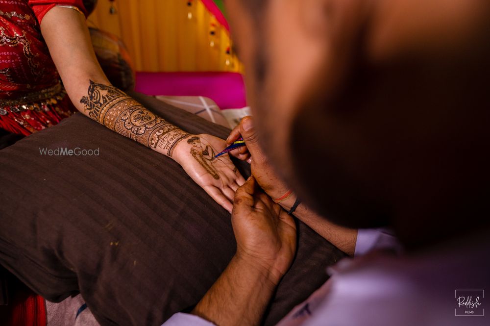 Photo From Isha & Akshay's Mehndi - By Raddish Films