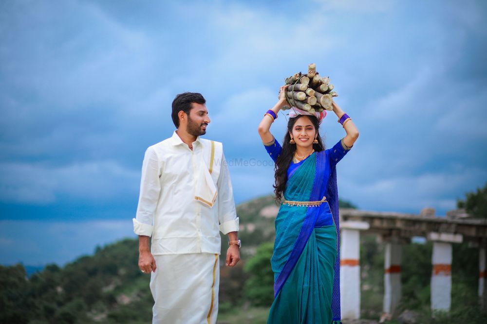 Photo From Puneeth And Pratibha The Divine Couple's Pre Wedding Shoot - By Click Madi Visual Production & Events-Pre Wedding Photographer
