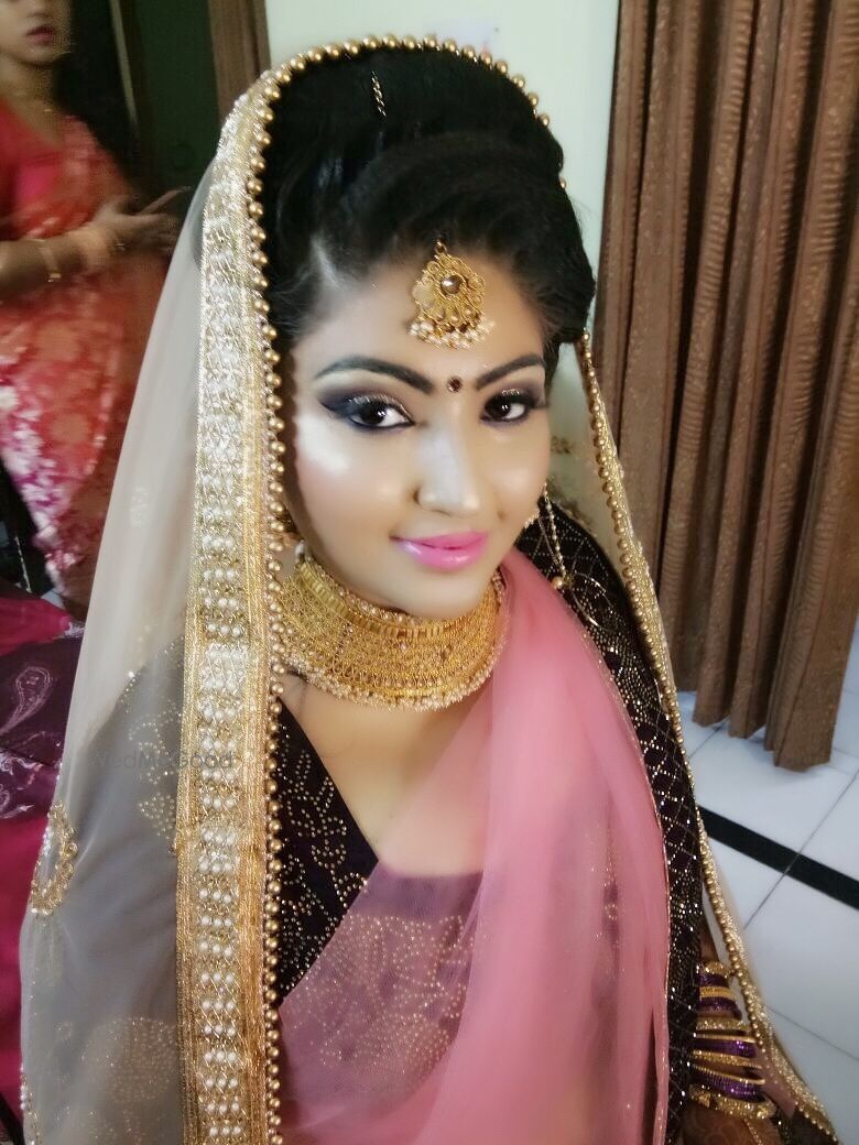 Photo From bride trisha - By Nikita Gaur Makeovers