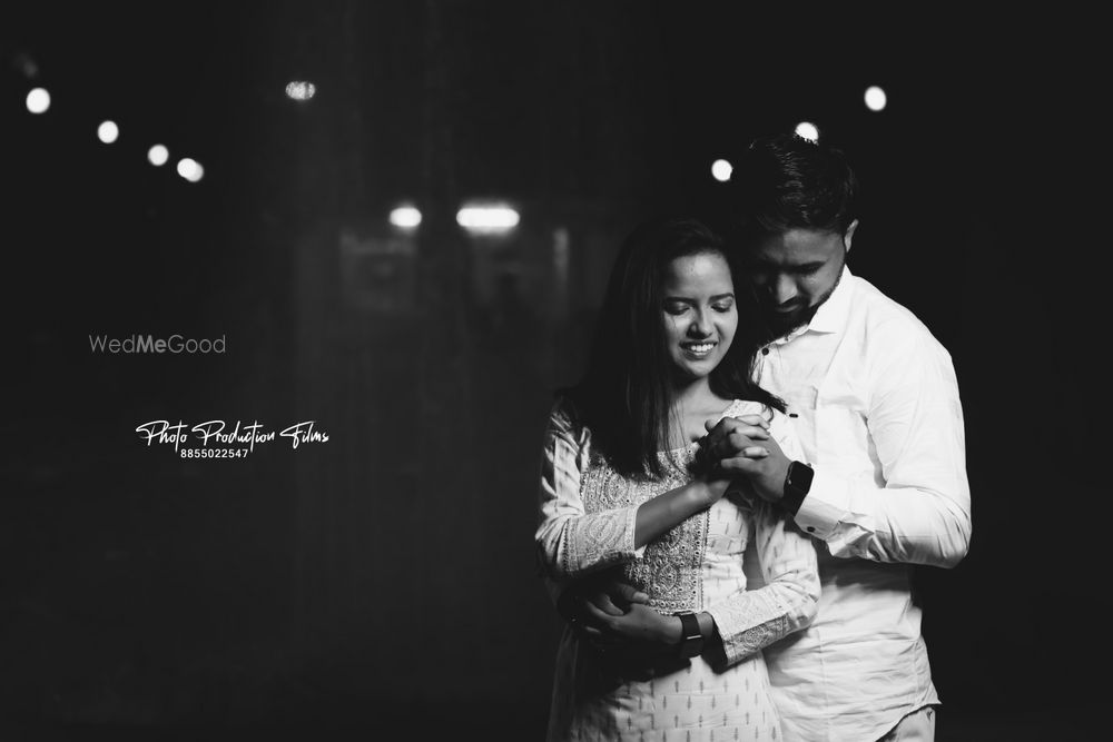 Photo From pre-wedding photo's - By Photo Production Films 