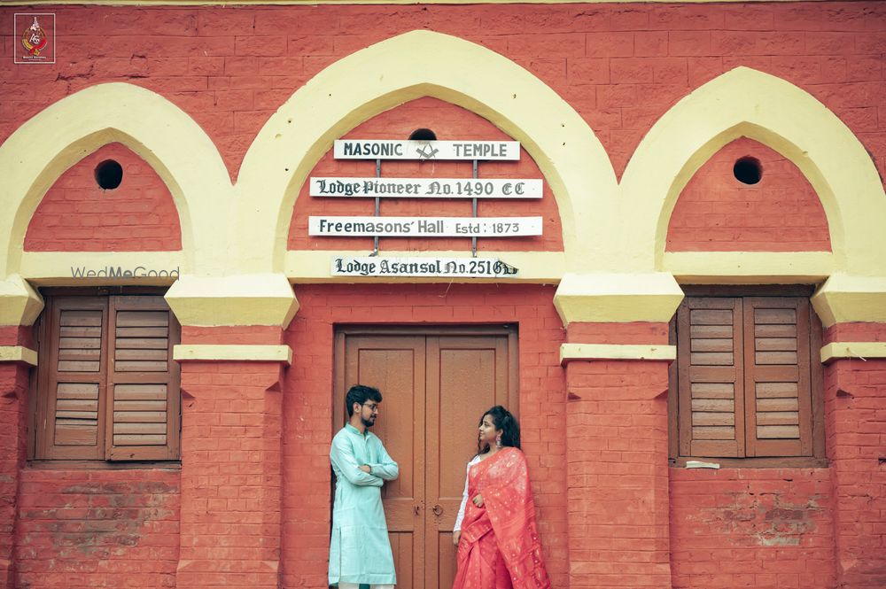 Photo From Street Pre Wedding of Rima and Subhadip - By Abhijit Goswami Photography