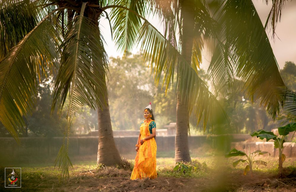 Photo From Haldi wide Portraits of Priya - By Abhijit Goswami Photography