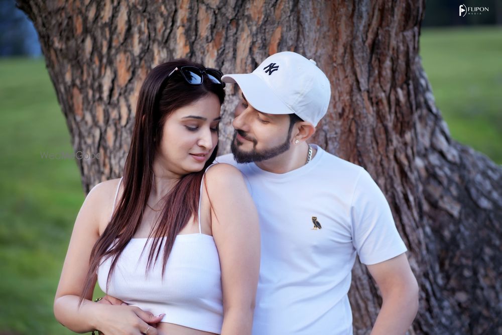 Photo From Gulshan & Akanksha Pre-Wedding Shoot - By FlipOn Media