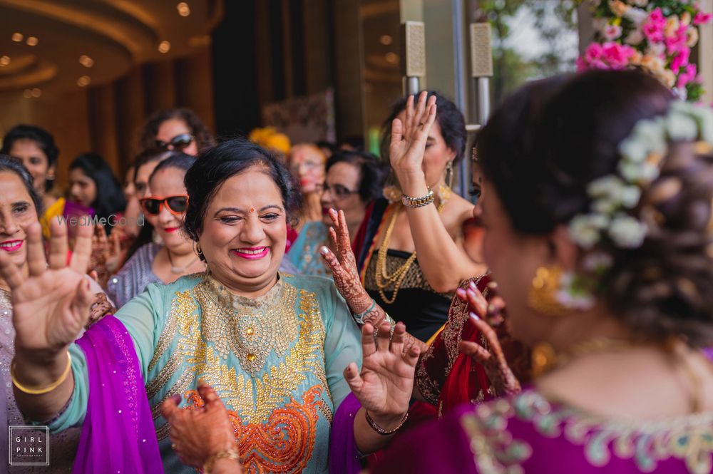 Photo From Heeral & Mohit - Wedding - By Girl in Pink Photography