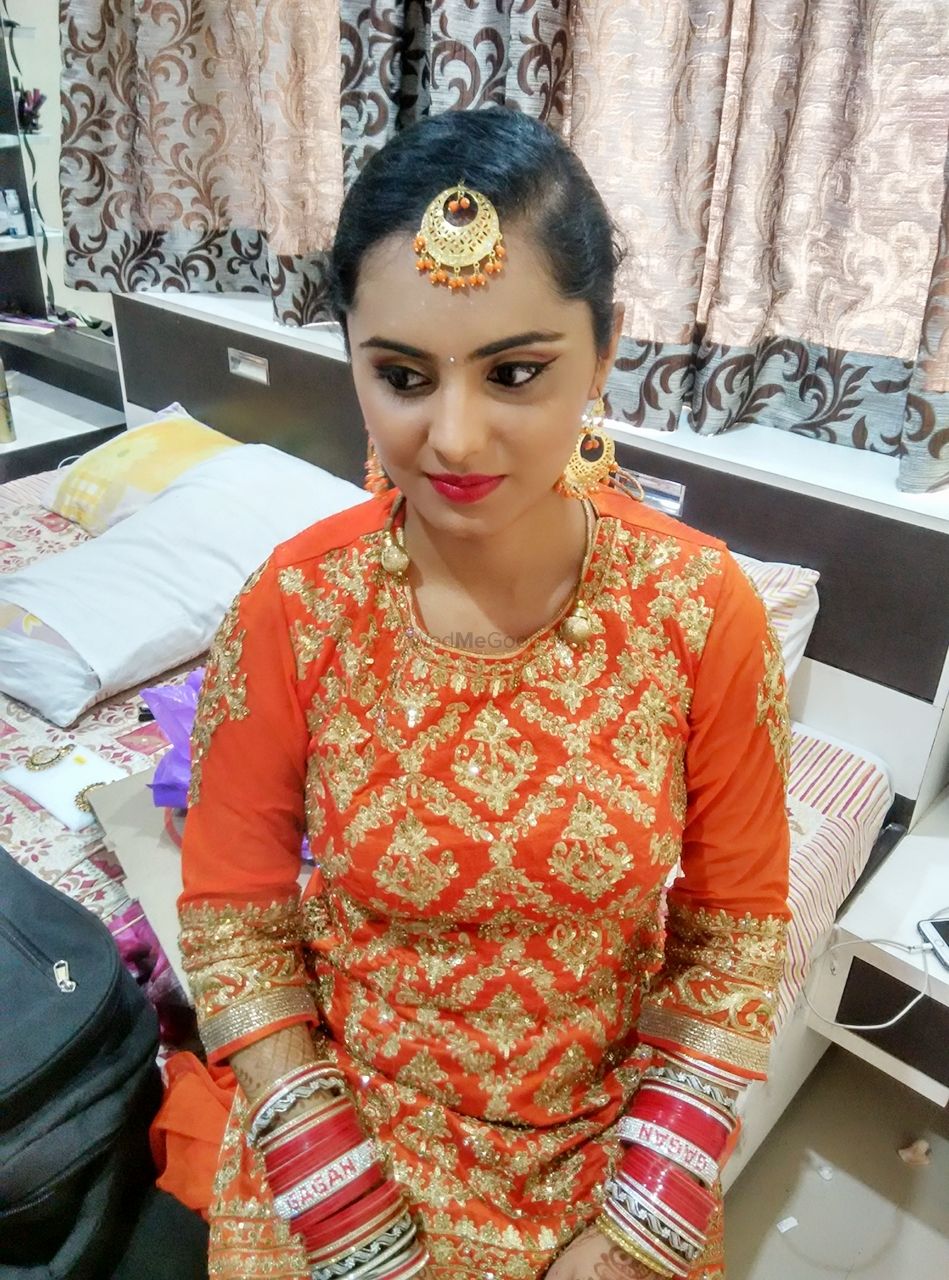 Photo From bridal makeup - By Makeup By Divya Kamal