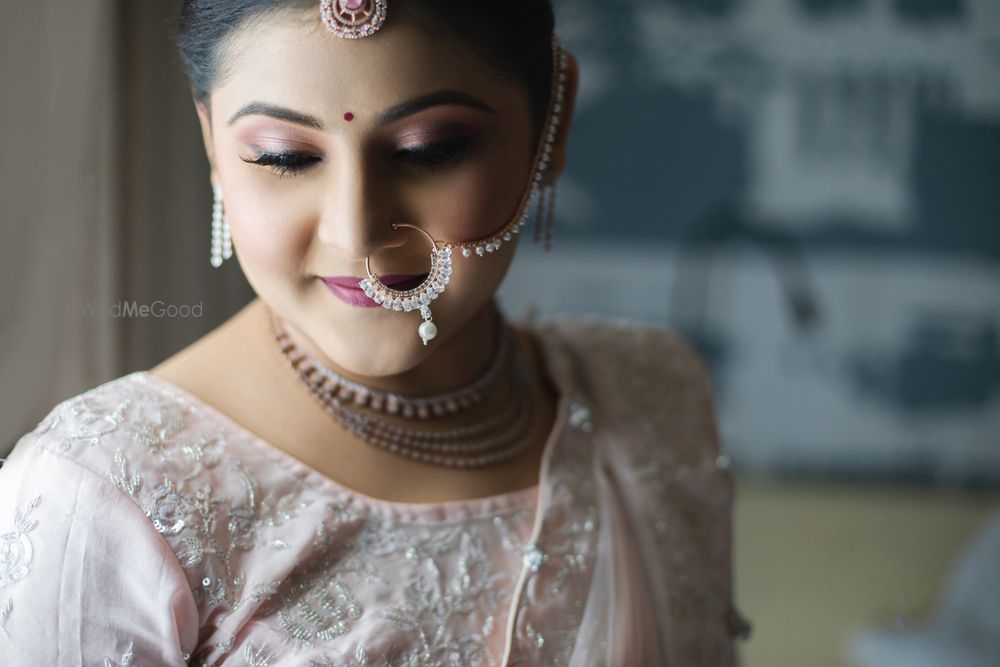 Photo From bride potrait - By Creative Digital Eye