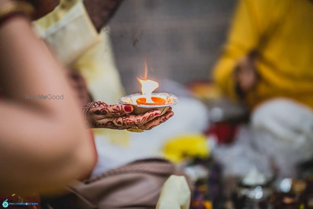 Photo From haldi / chuda - By The Photoroosters Studio