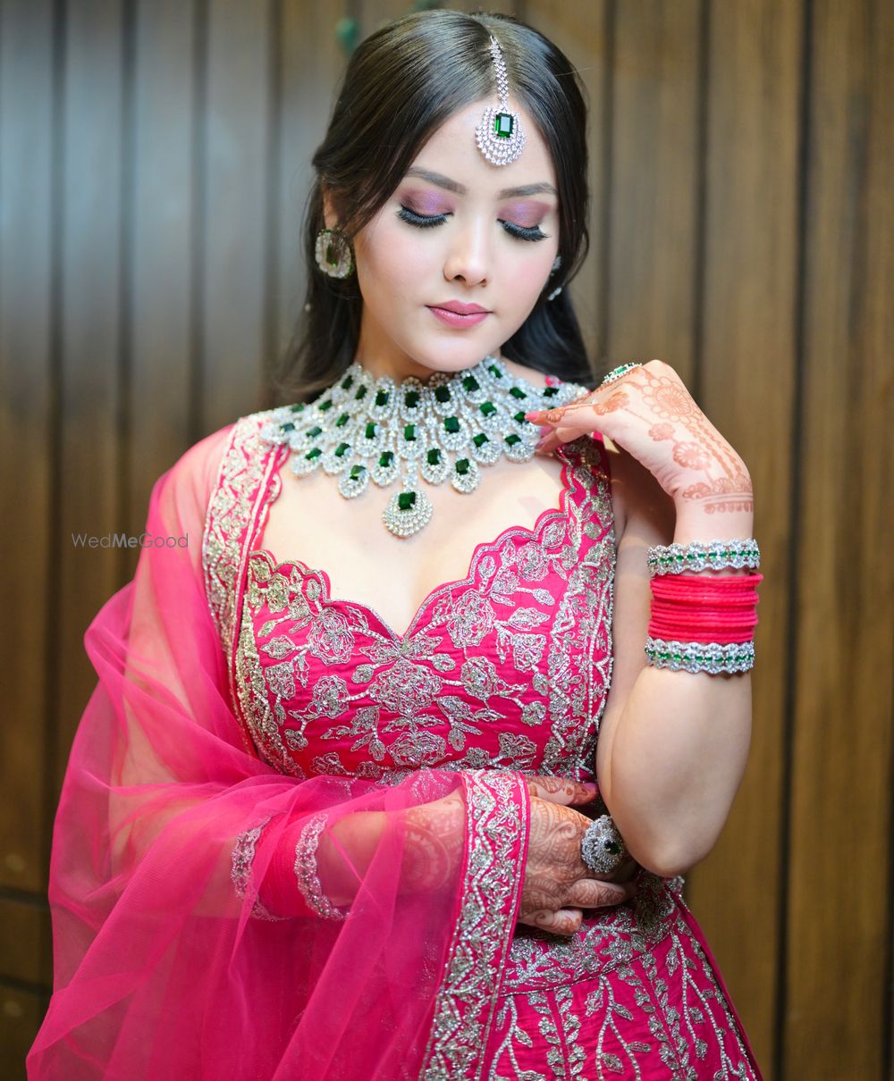 Photo From Modern Bridal Look - By Kapila Gupta Makeup