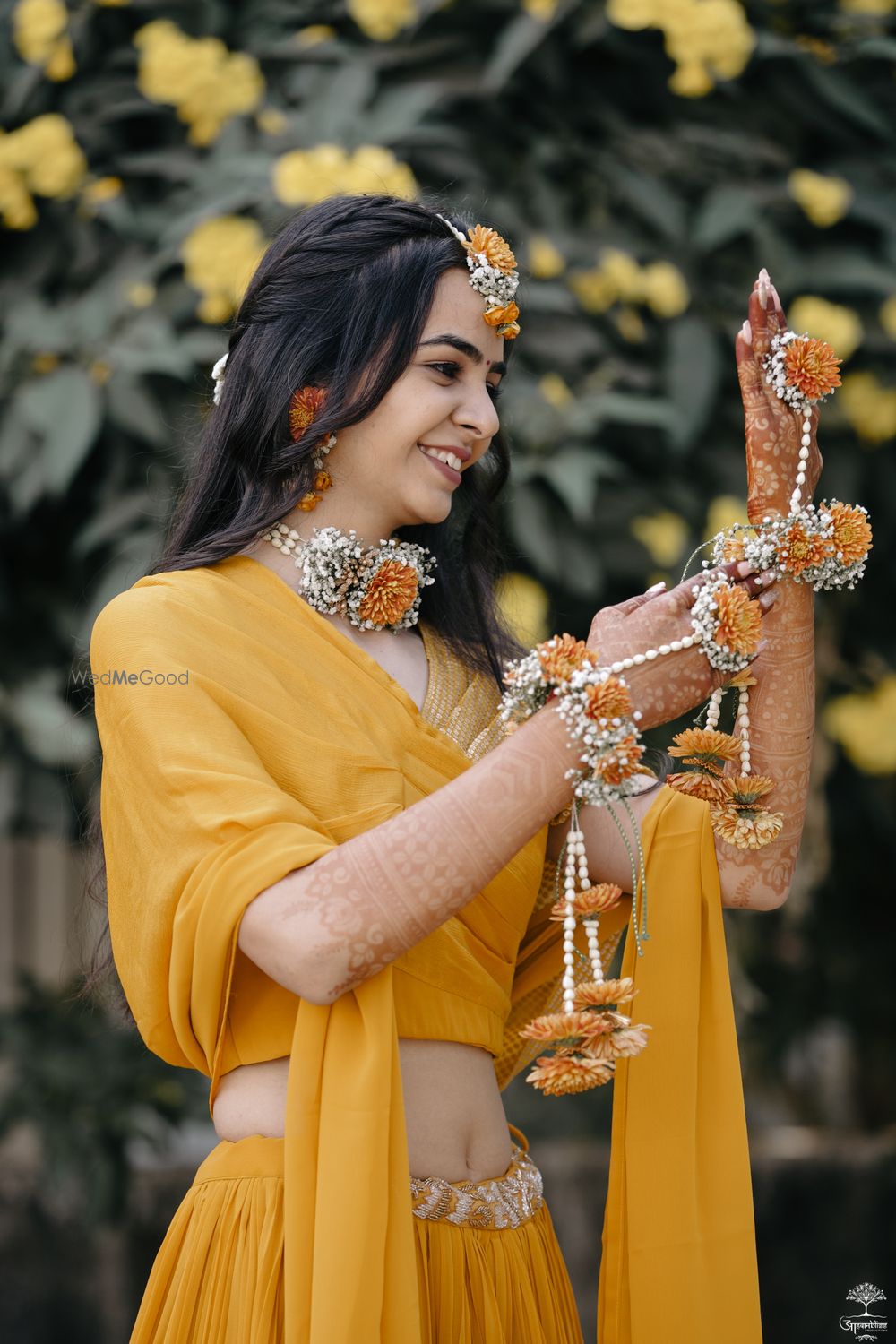 Photo From Vidhi Haldi - By Aahvaanbliss Productions