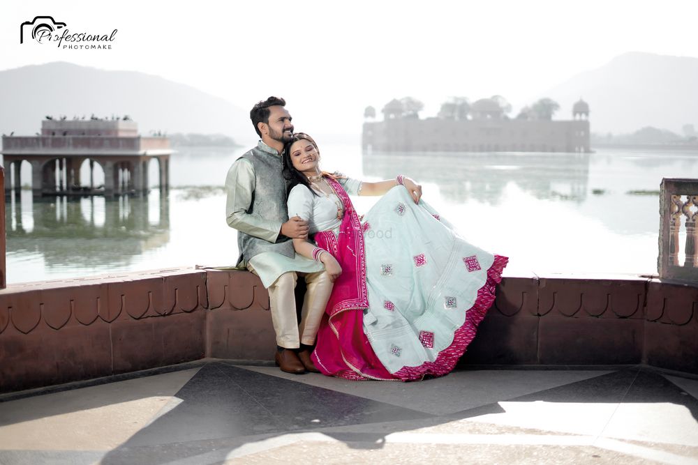 Photo From Pre-wedding - By Professional Photomake 
