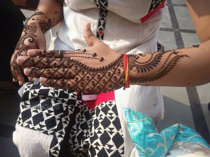 Photo From Designer Mehandi - By Vishnu Gupta Mehendi Artist