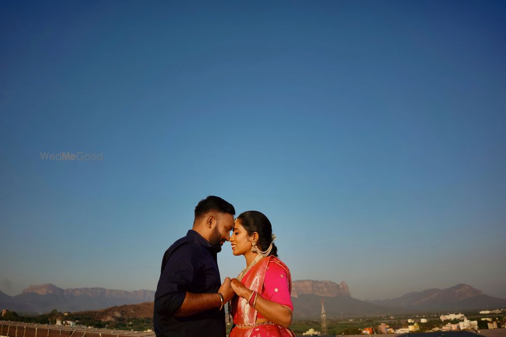 Photo From VISHALI & JEEVAN - By Triangle Services Photography