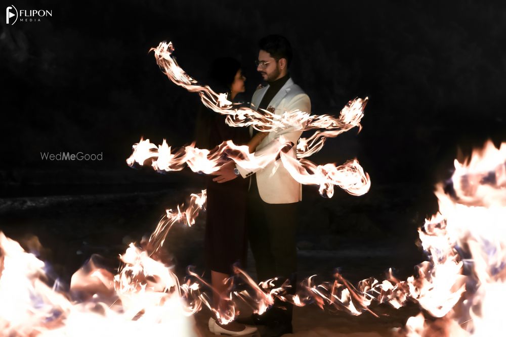 Photo From Nishant & Divya Pre-Wedding Rishikesh - By FlipOn Media