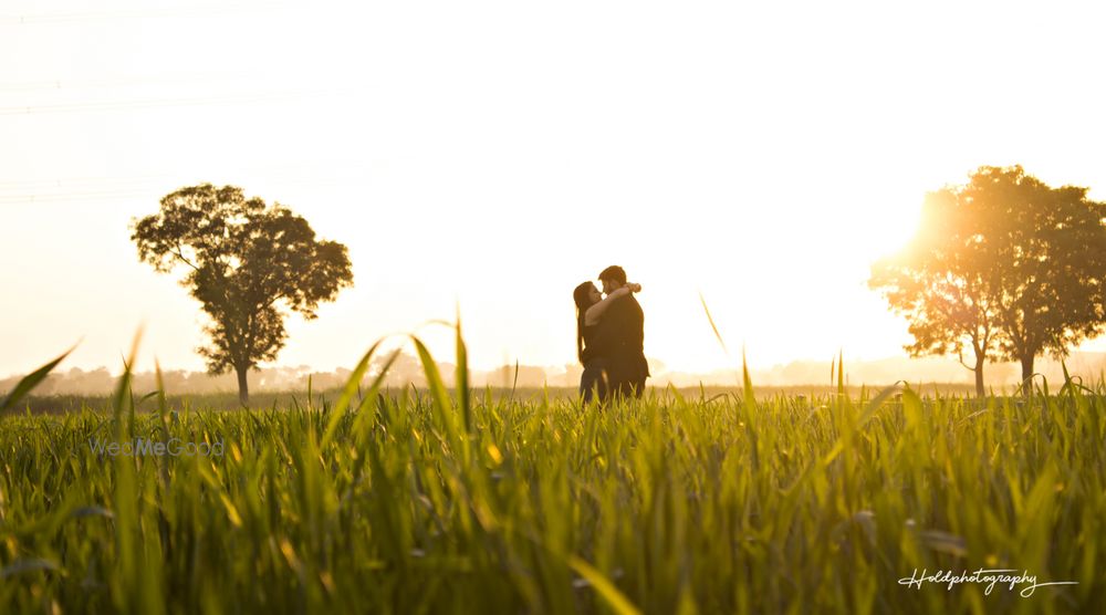 Photo From Pre Wedding - By Hold Photography