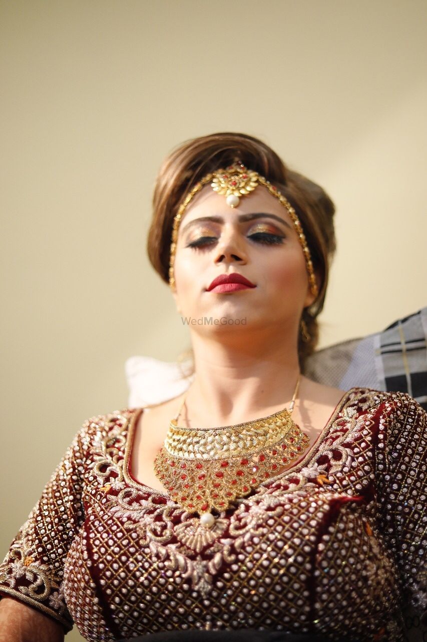 Photo From Parul’s wedding - By Makeovers by Niti