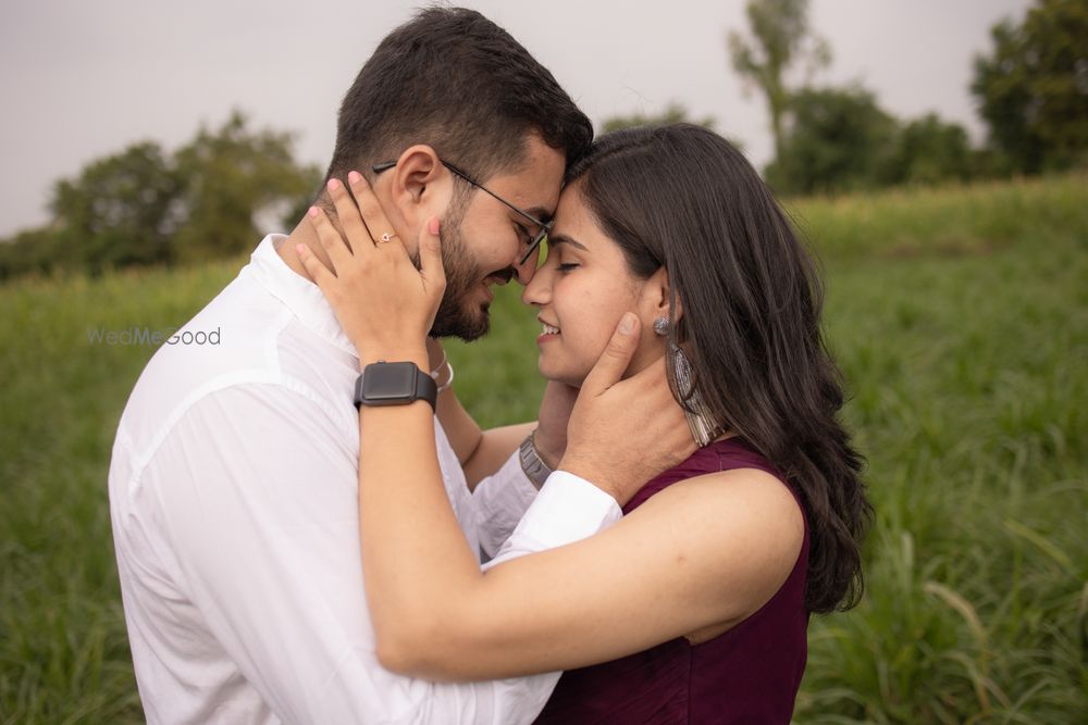 Photo From VIDHI + SUCHIT PRE WEDDING - By Dhaval Photography