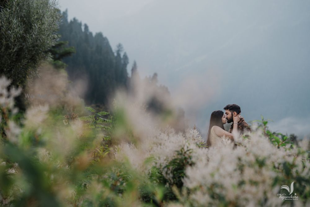 Photo From Mountain Weddings & Prewedding - By Vogueshaire