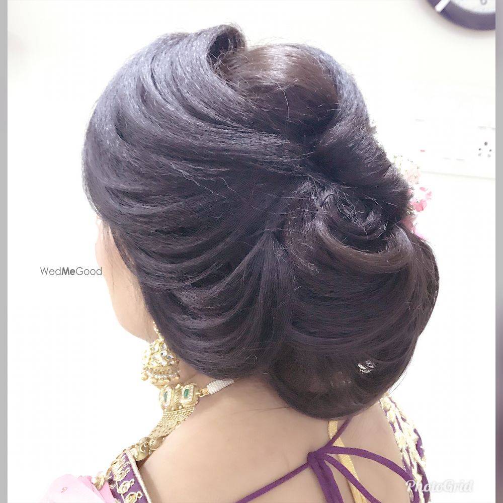 Photo From international hairstyle look - By Sangeeta Bridal Art 