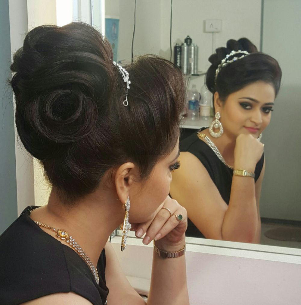 Photo From international hairstyle look - By Sangeeta Bridal Art 