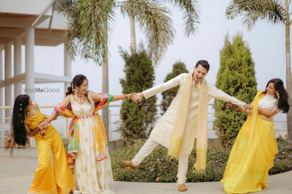 Photo From SAKSHI & ASHWIN - By Envee & Parsh Photography