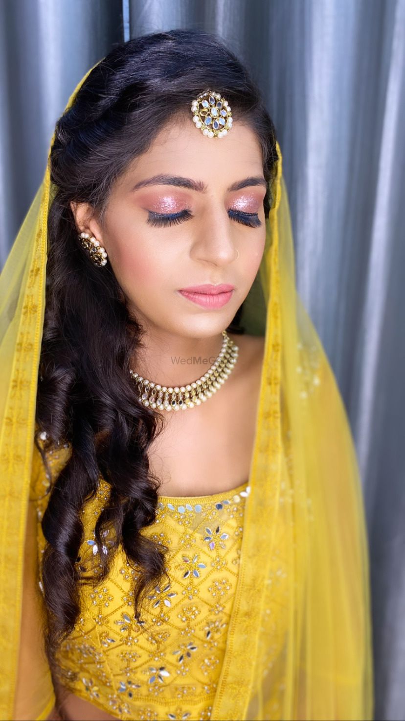 Photo From Rakhi’s engagement  - By Riwayat Makeovers