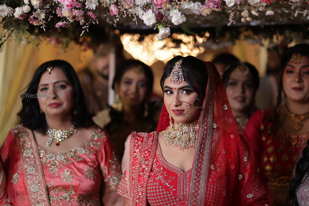 Photo From Shristi's Bridal Look - By Ruchika Das Makeover