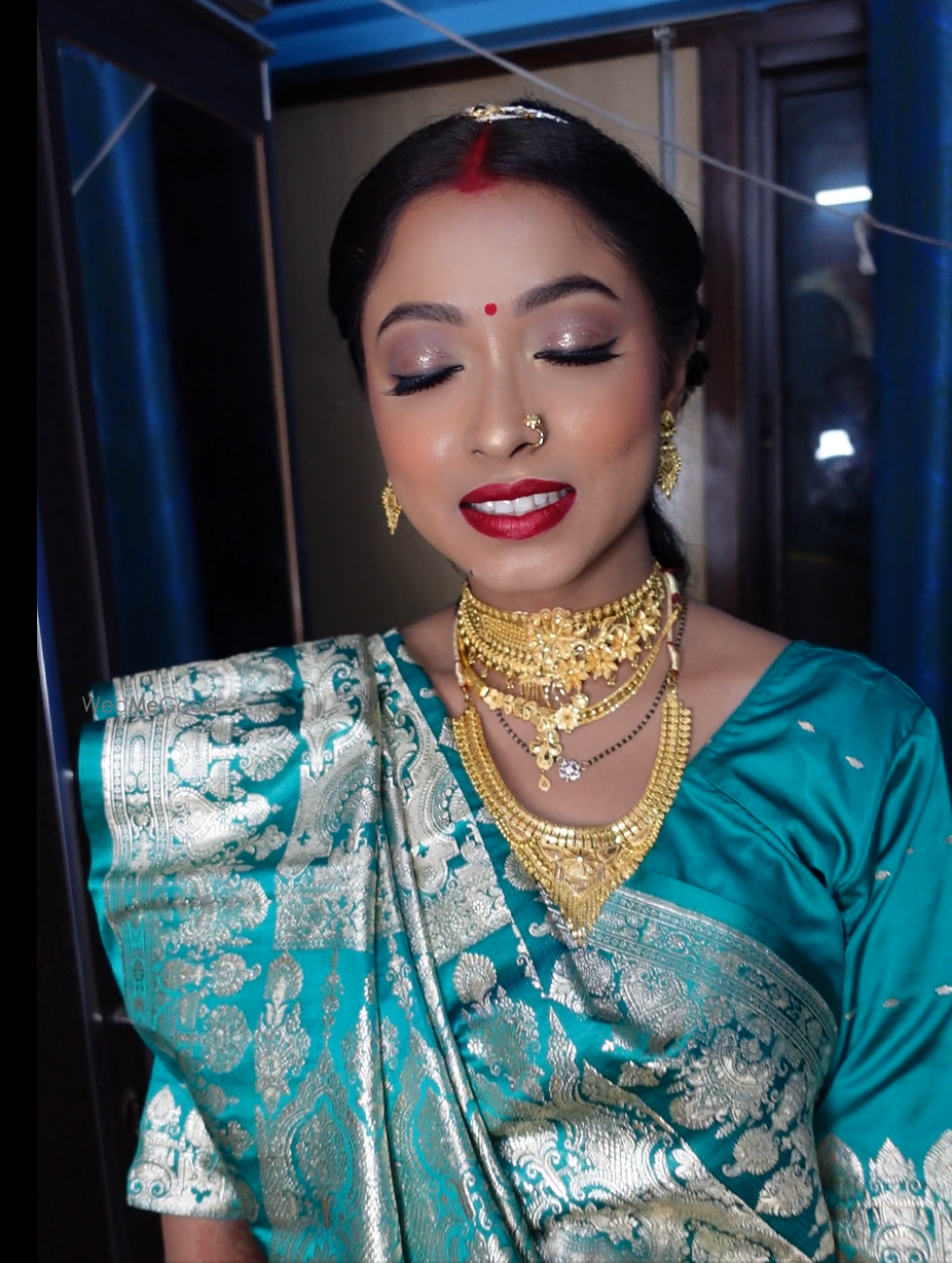 Photo From Megha Reception Look - By Ruchika Das Makeover