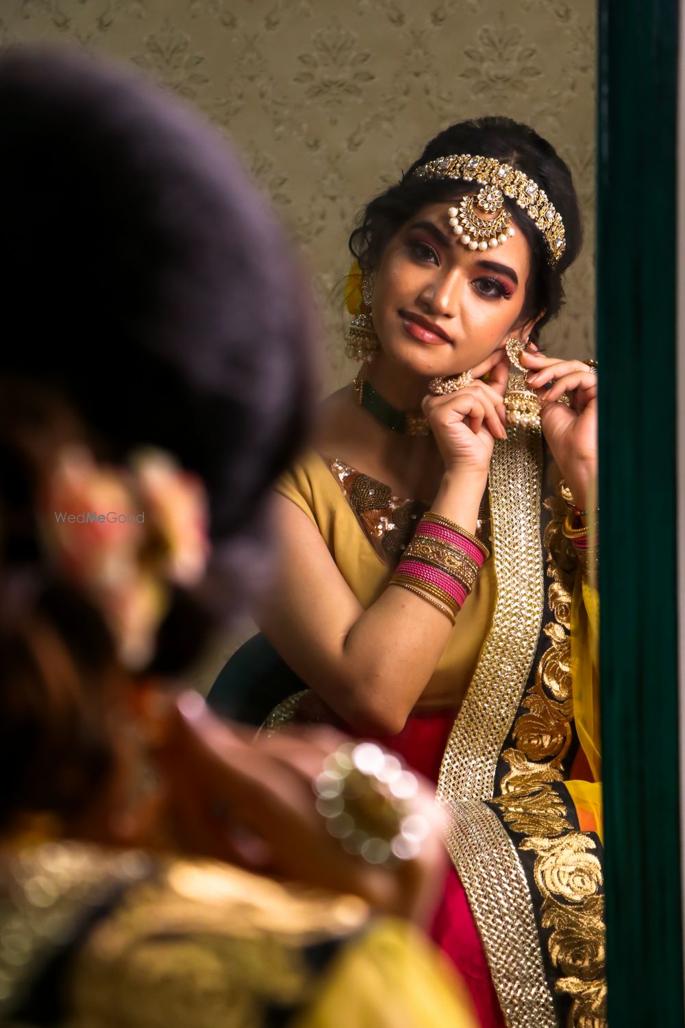 Photo From Sana Engagement Look - By Ruchika Das Makeover