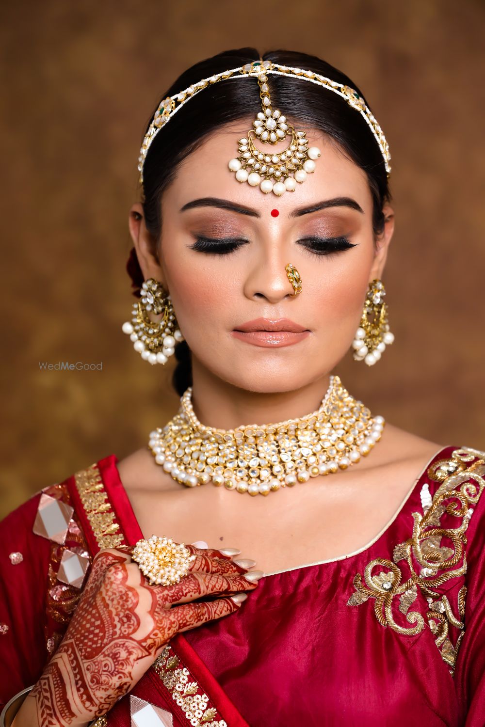 Photo From Meenakshi Wedding Look - By Ruchika Das Makeover