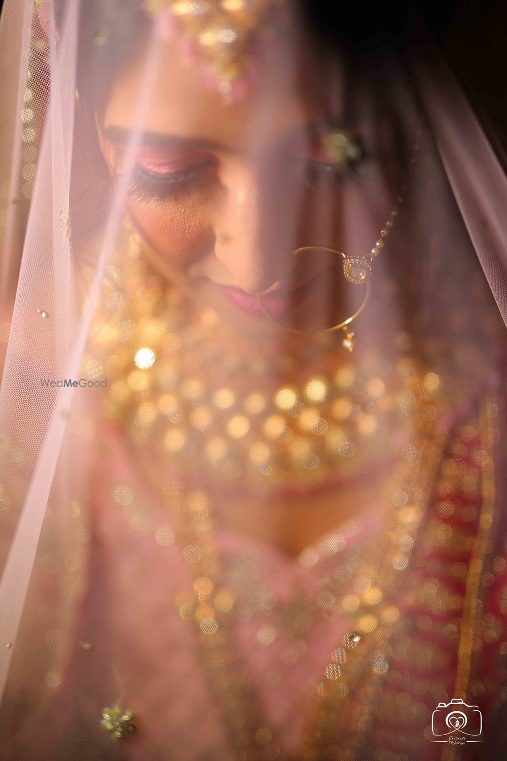 Photo From Kriti Bridal Look - By Ruchika Das Makeover