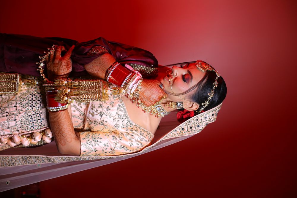 Photo From WEDDING BRIDE - By Mehra Studio Photography 