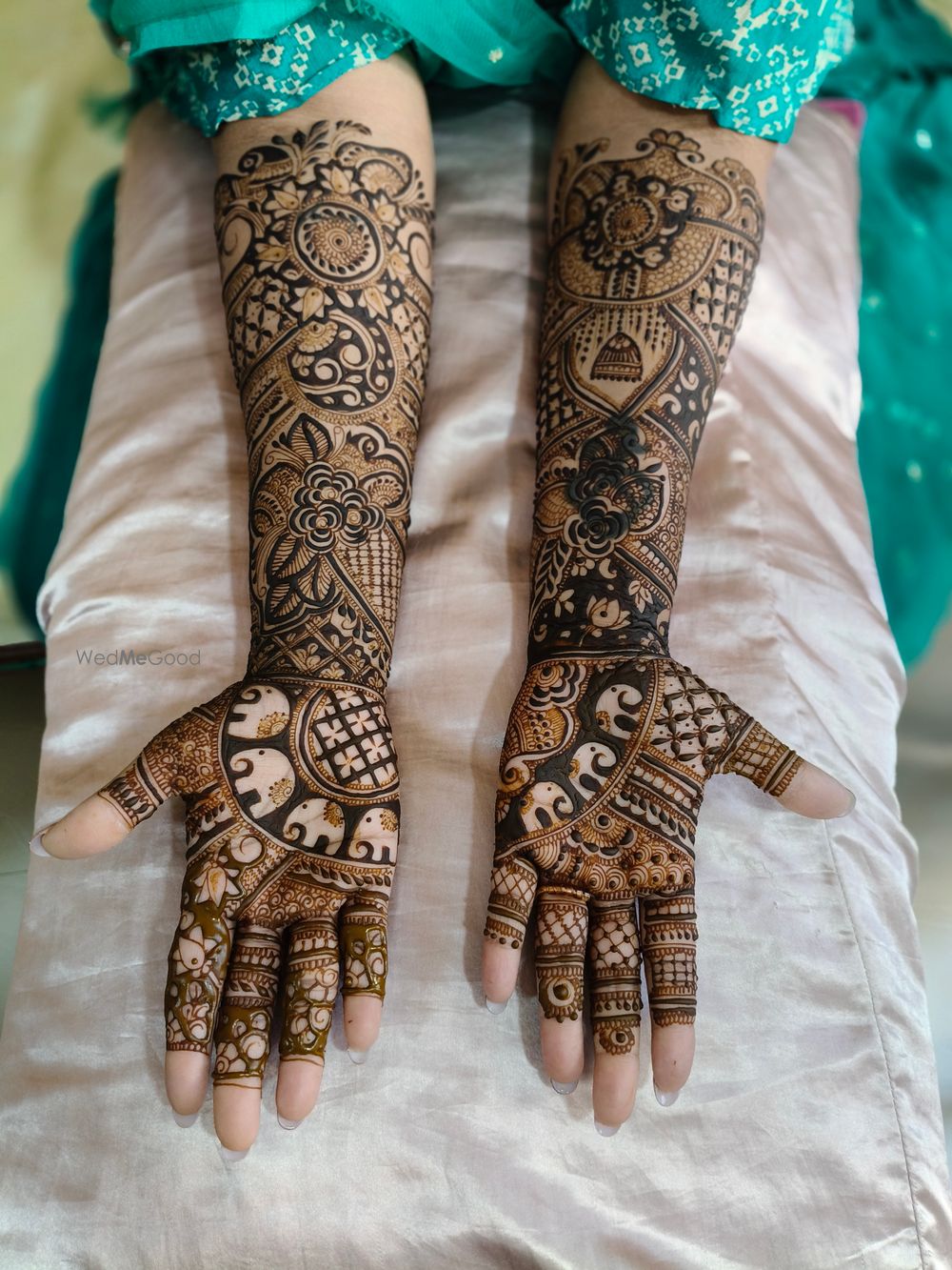 Photo From Bridal mehndi Designs - By Ravi Mehandi Artist