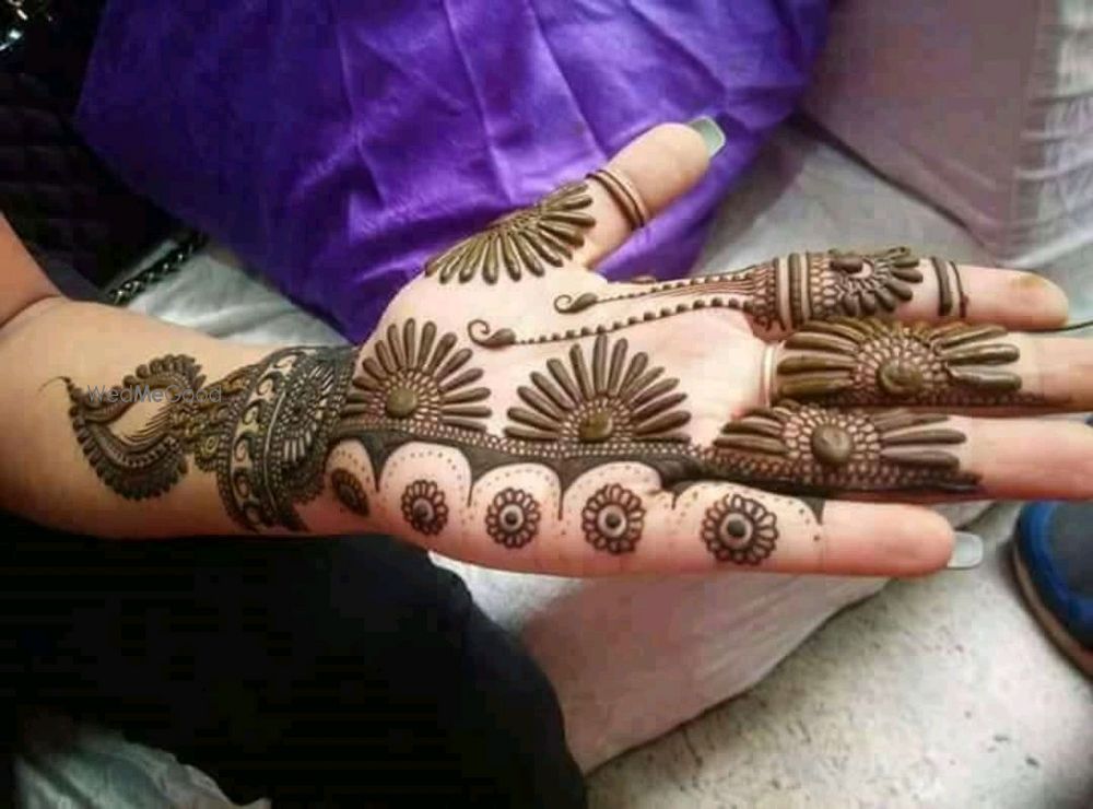 Photo From stailish Mehandi Dezine - By Ajay Mehndi Artist