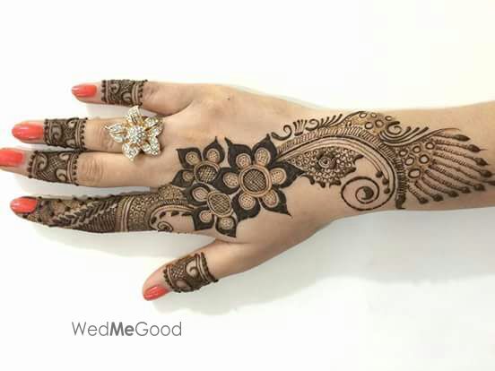 Photo From stailish Mehandi Dezine file 2 - By Ajay Mehndi Artist