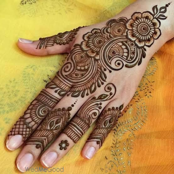 Photo From stailish Mehandi Dezine file 2 - By Ajay Mehndi Artist