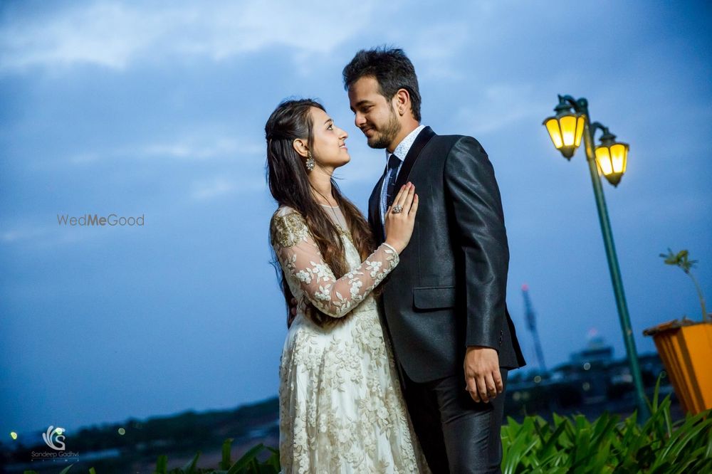 Photo From Bhushan-Madhavi | Pre-Wed - By Sandeep Gadhvi Photography