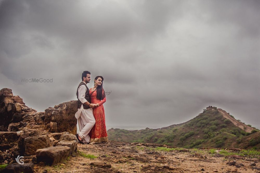 Photo From Bhushan-Madhavi | Pre-Wed - By Sandeep Gadhvi Photography