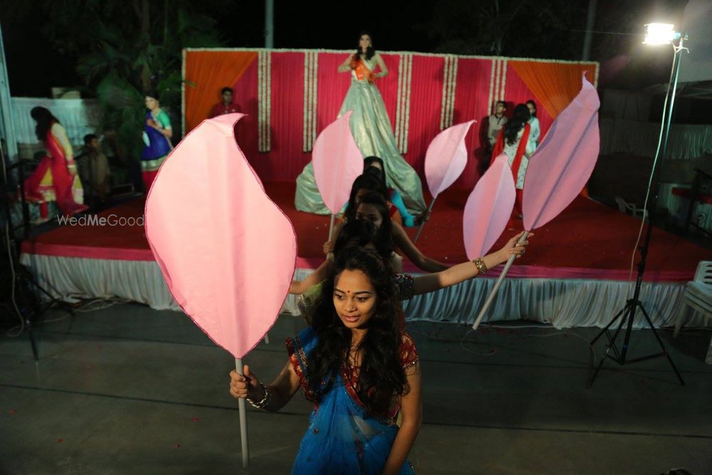 Photo From Wedding Sangeets - By Mansi Dave