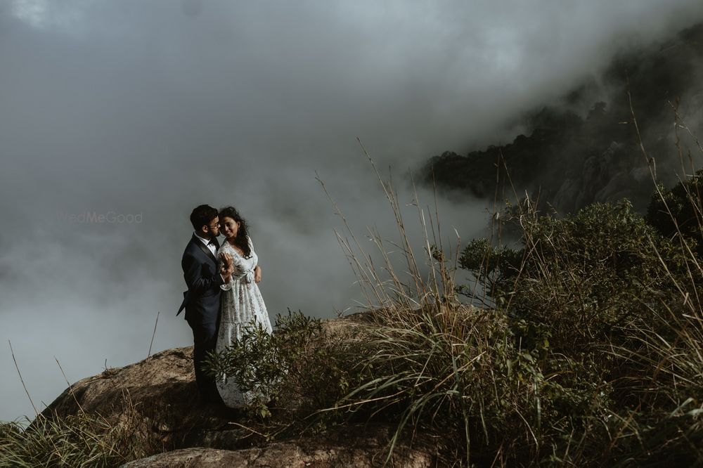 Photo From Meena Karthik Pre wedding - By The String Theories