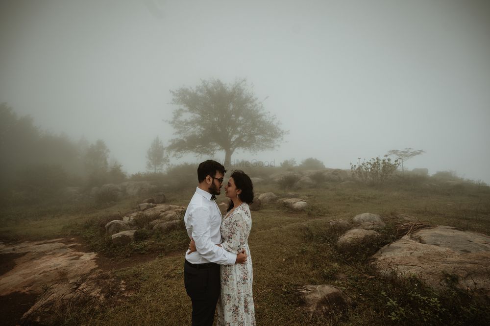 Photo From Meena Karthik Pre wedding - By The String Theories