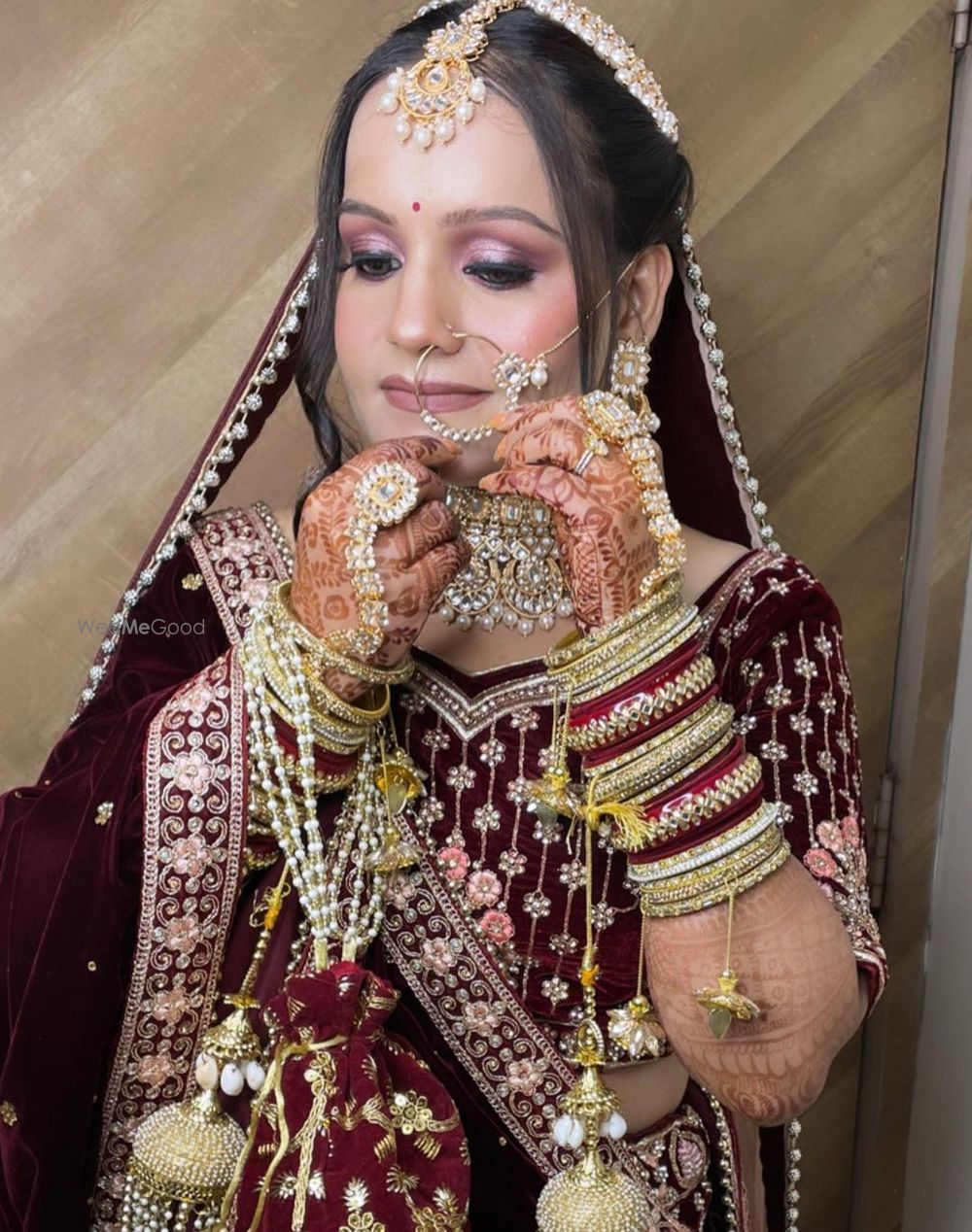 Photo From Pretty Bride Pooja - By Rashi's Makeovers