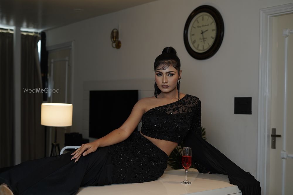 Photo From Cocktail Makeup - By Monishka Makeover