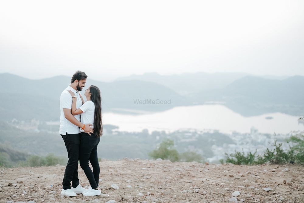Photo From Shubham & Neelam - By The Black Light Photography