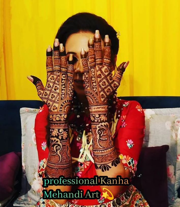 Photo From Back side Disign - By Professional Kanha Mehandi Art