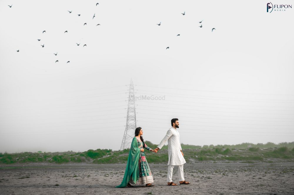 Photo From Ashutosh & Sonali Pre-Wedding Shoot - By FlipOn Media