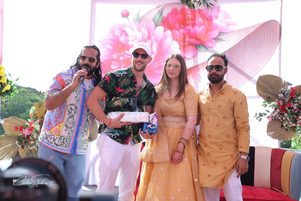 Photo From Aditya & Anastasia's Haldi Carnival - By Anchor Gaurav Fatnani